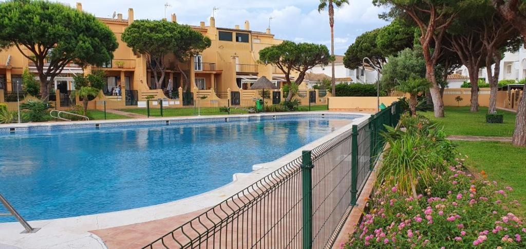 Amplio Apart Con Wi-Fi Y Aire Acondicionado Para Descansar Y Relajarse Chiclana de la Frontera Exterior photo